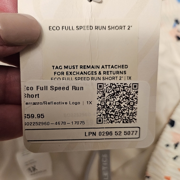 Fabletics shorts NWT - Picture 8 of 8